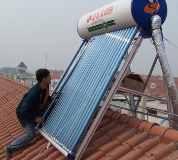 太阳能热水器真空管更换